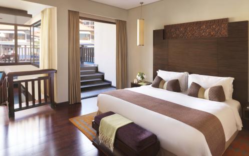 Anantara The Palm Dubai Resort-Delux Family Lagoon Access Bedroom View_7850